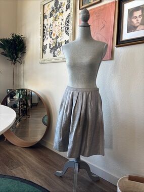 Old Navy Pleated A-Line Skirt - Light Gray